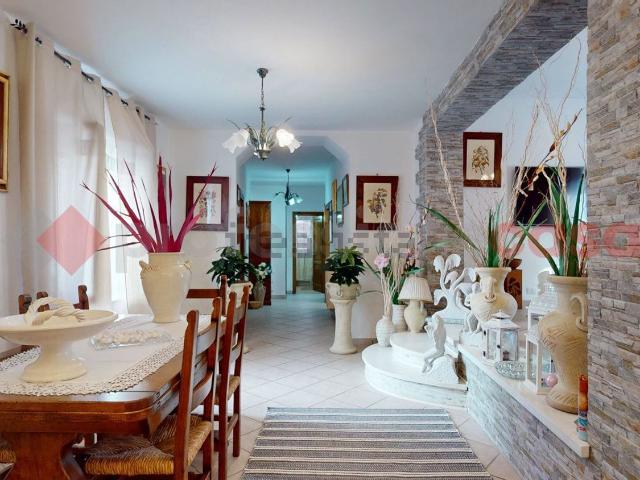 Casa in vendita a Unione Comuni Garfagnana, Vagli Sotto