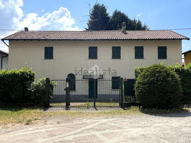 Casa in vendita a Beregazzo Con Figliaro, Lombardia