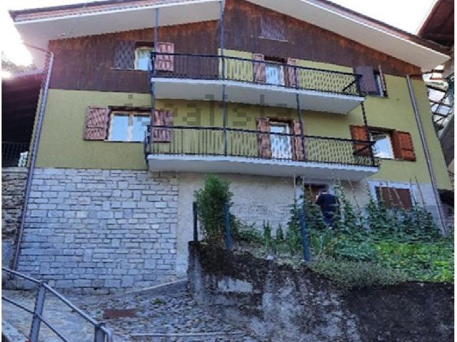Casa in vendita a Pedesina, Lombardia
