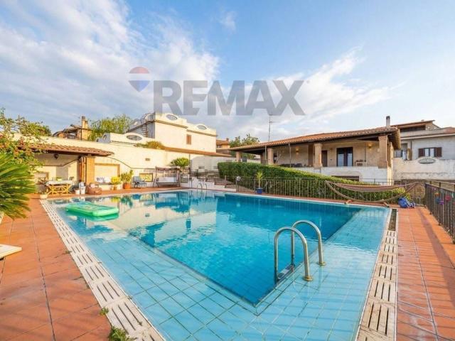 Casa in vendita a Cecchina, Albano Laziale