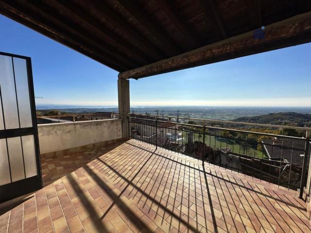 Casa in vendita a Ronco, Serle