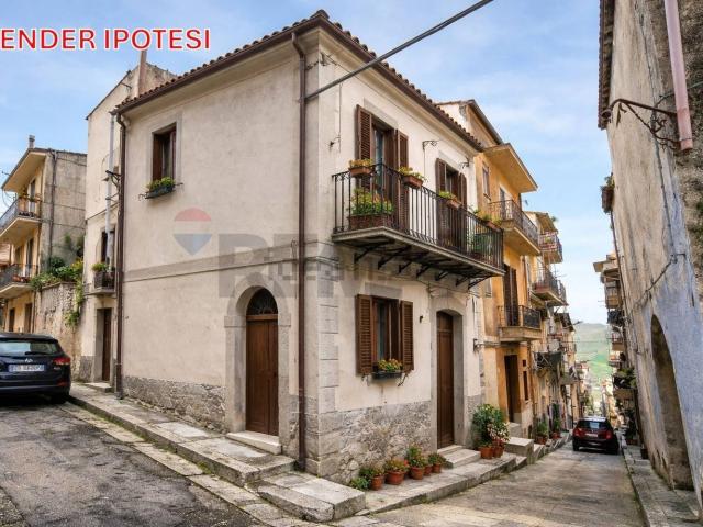 Casa in vendita a San Giuseppe Jato, Sicilia