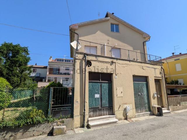Casa in vendita a Marche, Pesaro E Urbino