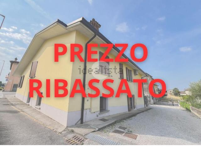 Casa in vendita a Lonato, Lombardia