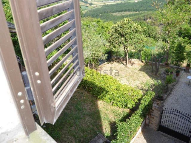Casa in vendita a Cappuccini, Ficulle