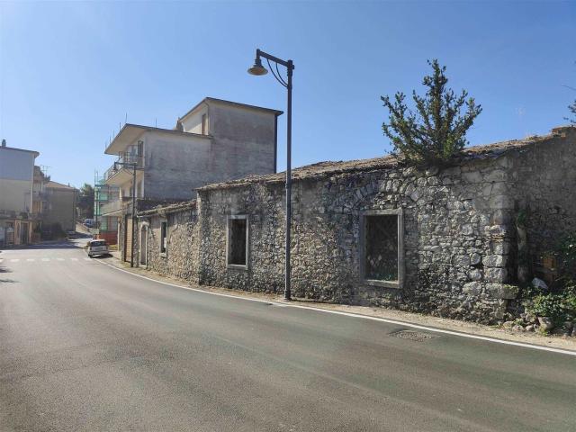 Casa in vendita a Lapio, Campania