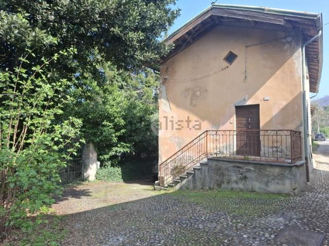 Casa in vendita a Rivanazzano, Lombardia