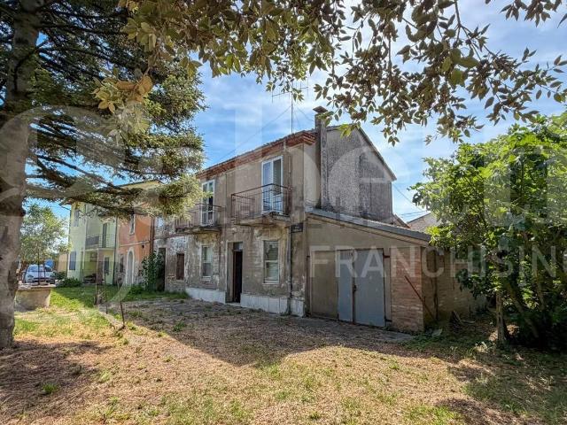 Casa in vendita a Ravenna, Reggio Emilia