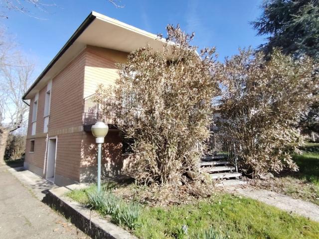 Casa in vendita a Molinella, Reggio Emilia