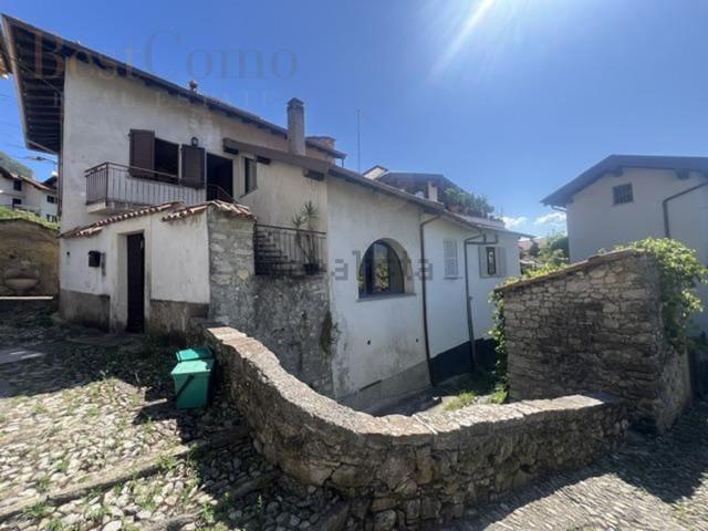 Casa in vendita a Tremezzina, Lombardia
