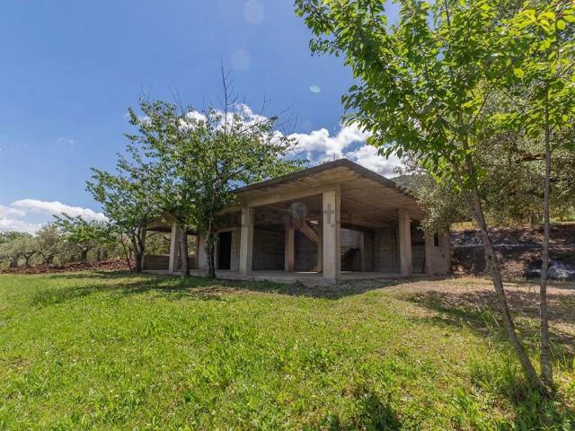 Casa in vendita a Roccadaspide, Campania