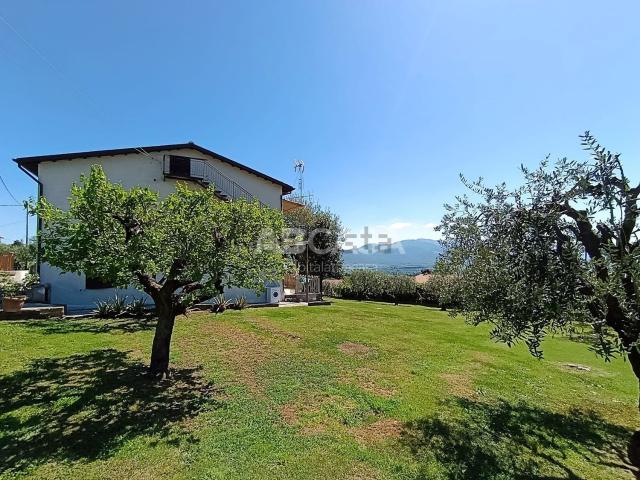 Casa in vendita a Contrada Tevola, Velletri