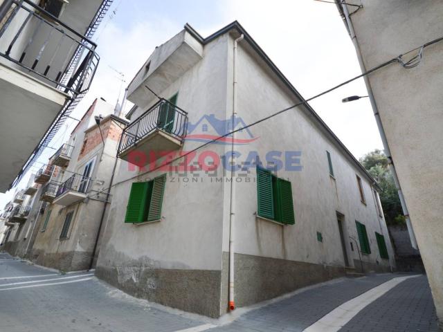 Casa in vendita a Mirto, Calabria