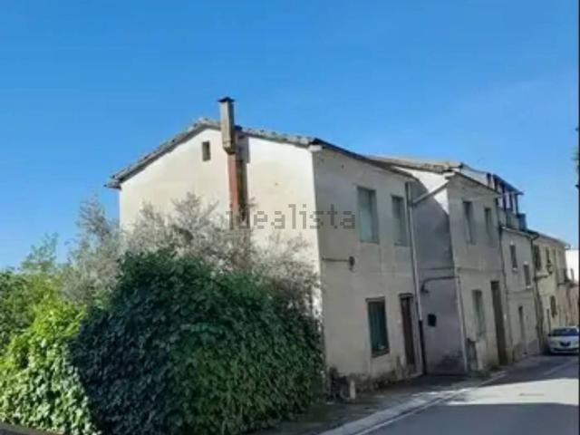 Casa in vendita a Fragneto Monforte, Benevento