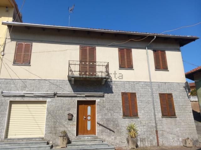 Casa in vendita a Piemonte, Asti