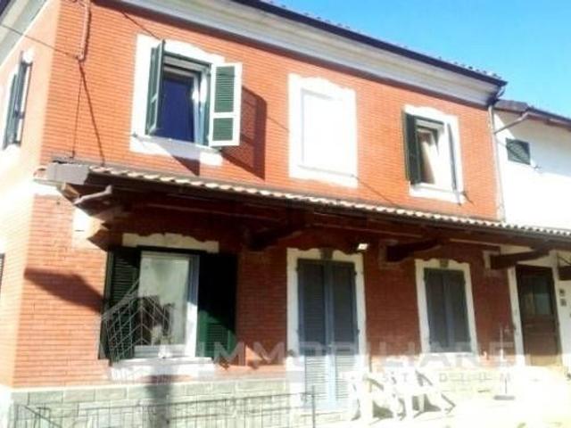 Casa in vendita a Torricella Verzate, Lombardia