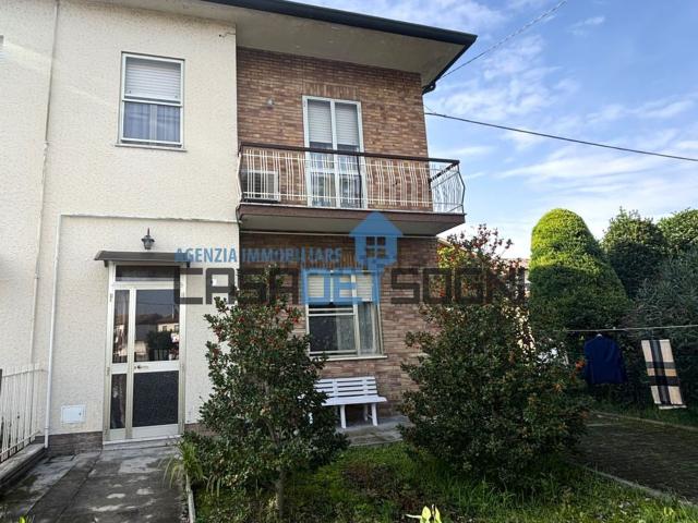 Casa in vendita a Ravenna, Reggio Emilia