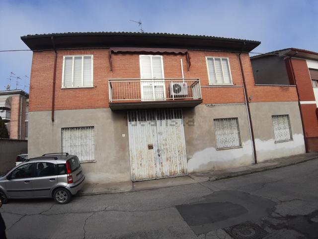 Casa in vendita a Ferrara, Reggio Emilia