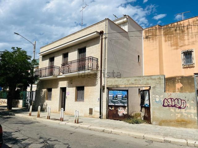 Casa in vendita a Puglia, Bari