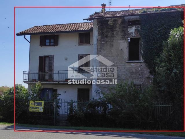 Casa in vendita a Caravaggio, Bergamo