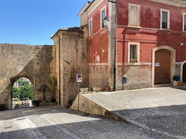 Casa in vendita a Alvito, Lazio