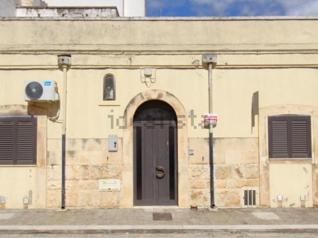 Casa in vendita a Puglia, Bari