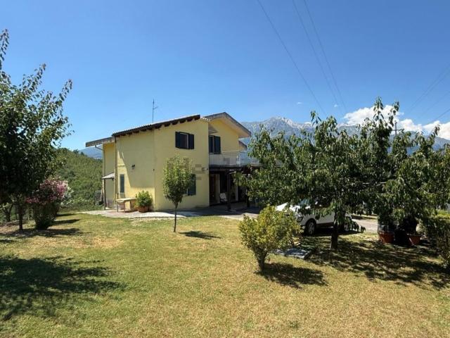 Casa in vendita a Arsita, Teramo