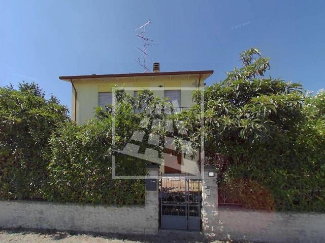 Casa in vendita a Bassa Reggiana, Re