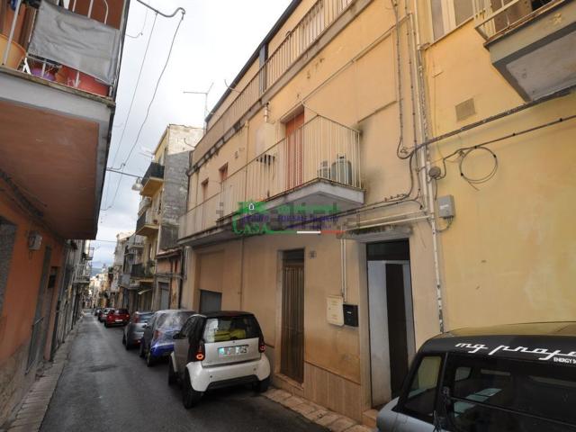 Casa in vendita a Ragusa Ibla, Ragusa