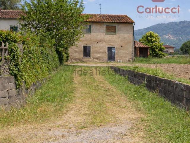Casa in vendita a Uzzano E Castello, Toscana