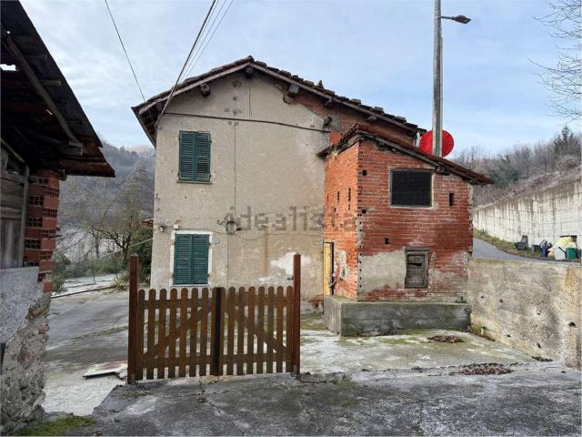 Casa in vendita a Chiappella, Cairo Montenotte