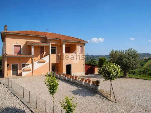 Casa in vendita a Mosciano Sant'angelo, Abruzzo