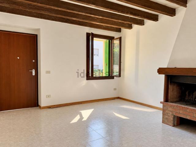 Casa in vendita a Rozzampia, Thiene