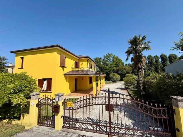 Casa in vendita a Pravisdomini / Preusdomini, Pravisdomini