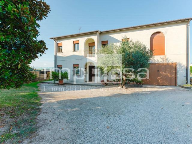 Casa in vendita a Spresiano, Veneto