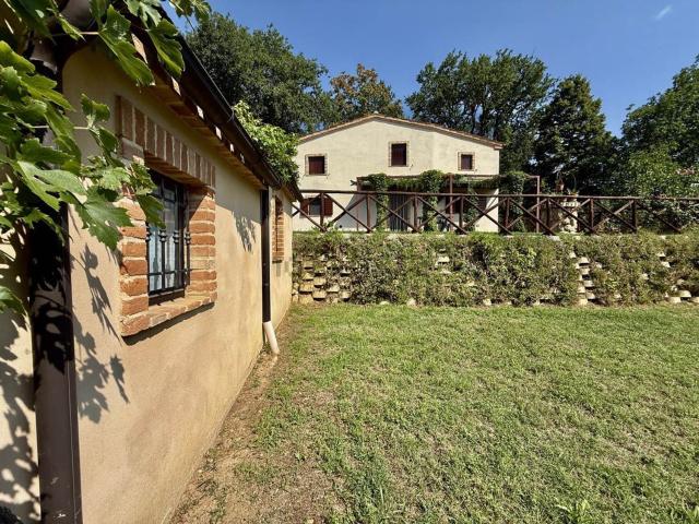 Casa in vendita a Santa Lucia, Sant'Angelo in Pontano