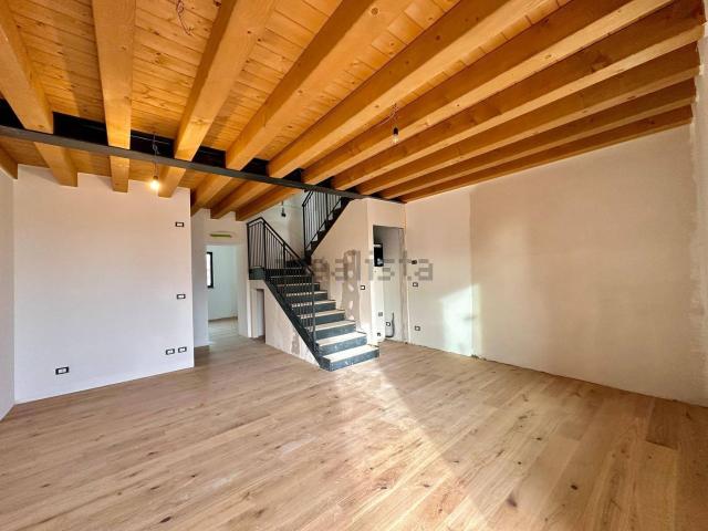 Casa in vendita a Moruzzo, Friuli-Venezia Giulia
