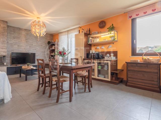 Casa in vendita a Marche, Macerata