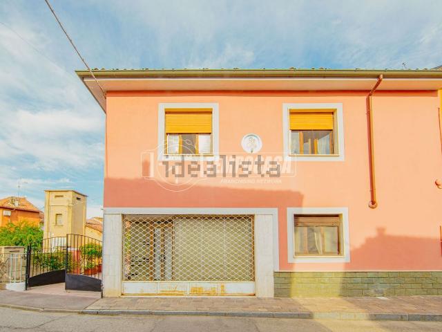 Casa in vendita a Palestro, Lombardia