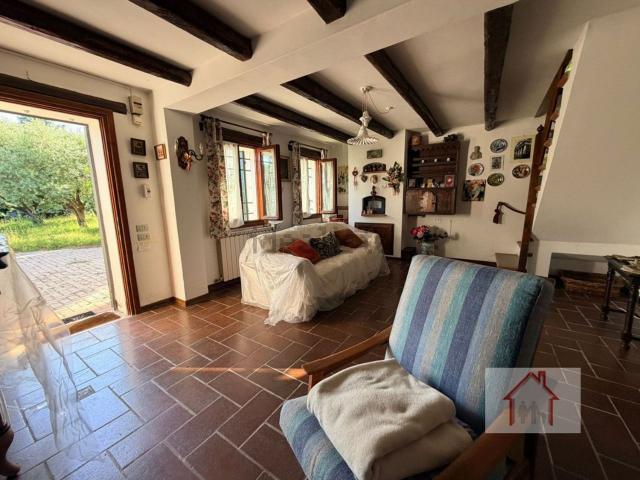 Casa in vendita a Zona PEEP, Volpago Del Montello