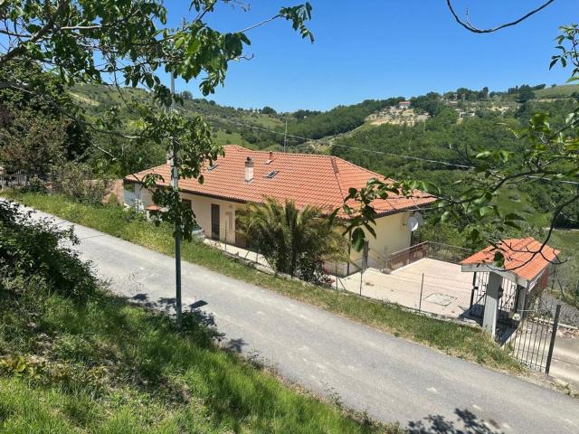 Casa in vendita a Ara Franciosa, Brittoli