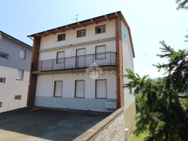 Casa in vendita a Appennino Reggiano, Re