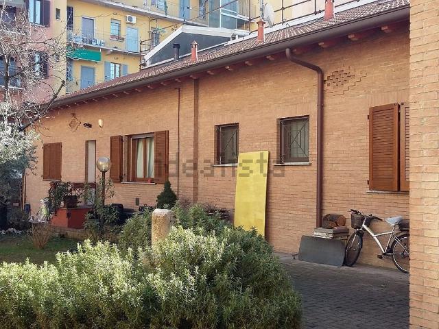 Casa in vendita a Municipio 9, Milano