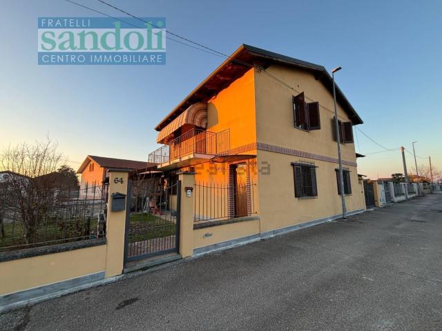 Casa in vendita a Costanzana, Vercelli