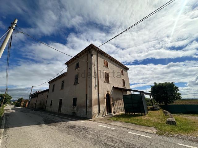 Casa in vendita a Caldiero, Veneto