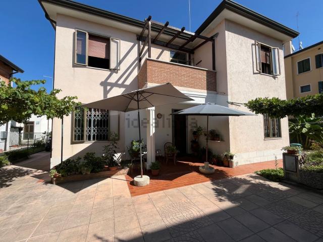 Casa in vendita a Carpenedo, Venezia