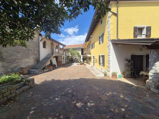 Casa in vendita a Sgonico, Friuli-Venezia Giulia