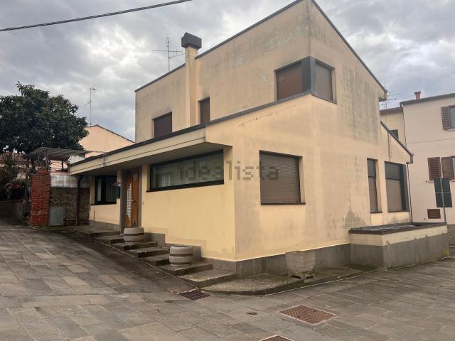 Casa in vendita a Civitella in Val di Chiana, Tegoleto