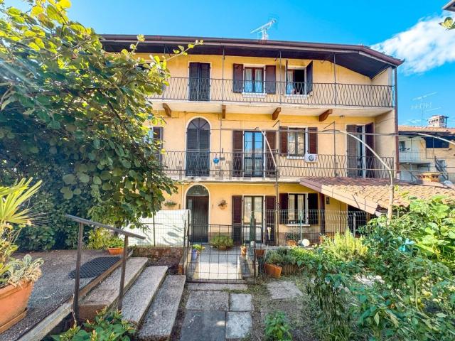 Casa in vendita a Piemonte, Novara