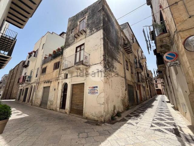 Casa in vendita a Alcamo, Sicilia